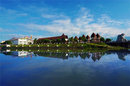 龙潭古镇哪里好玩（龙潭古镇哪里好玩的）